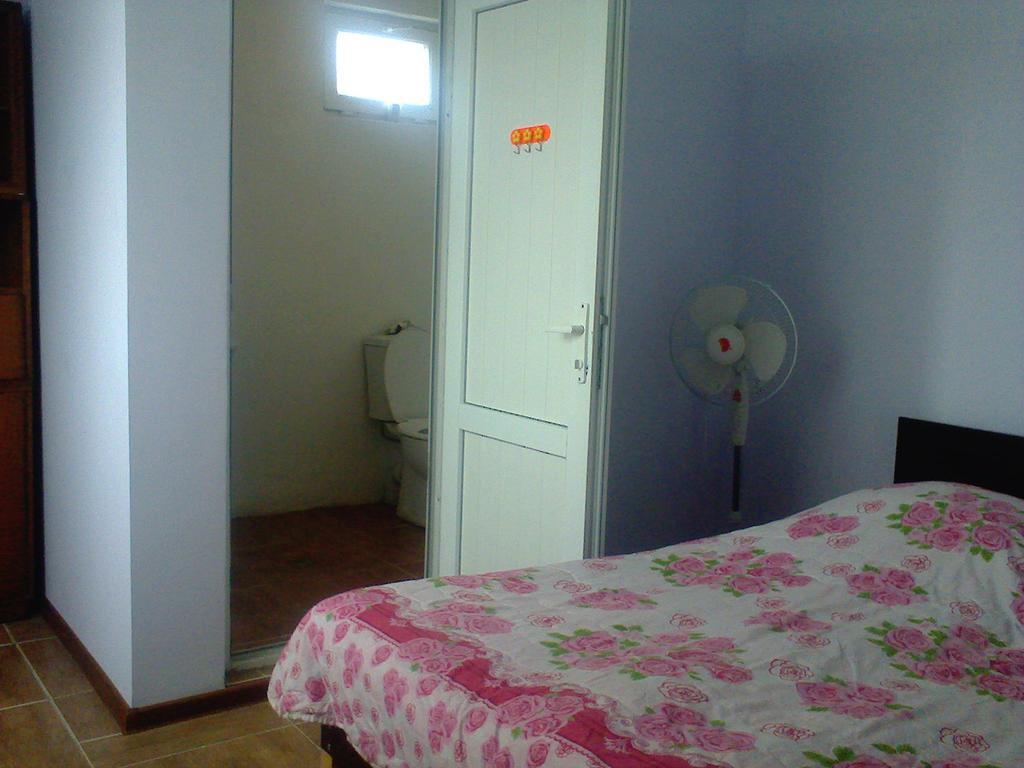 Private House Suliko Hotel Kobuleti ภายนอก รูปภาพ